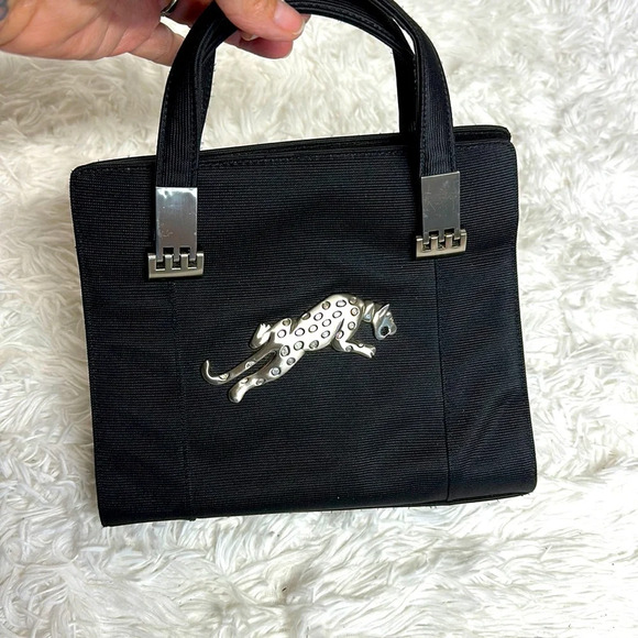 Marlo Bag with Metal Jaguar accent - Picture 1 of 6